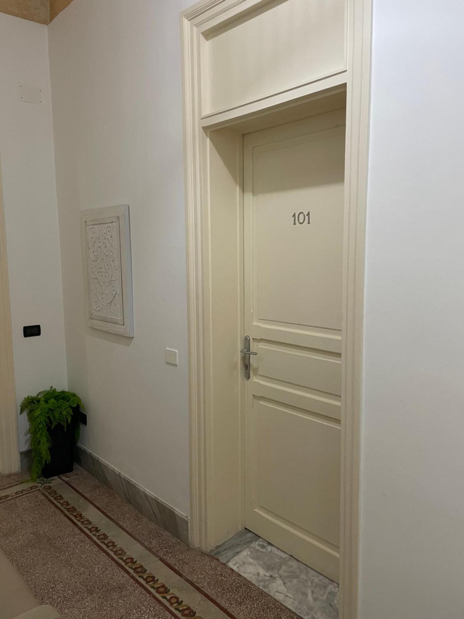 מרסאלה Casa Vacanze Woodhouse מראה חיצוני תמונה